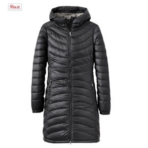 Women’s LL Bean Ultralight 850 Down Hooded Coat